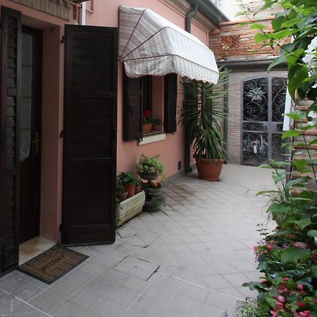 Porta Del Carmine Bed and Breakfast Comacchio Eksteriør billede