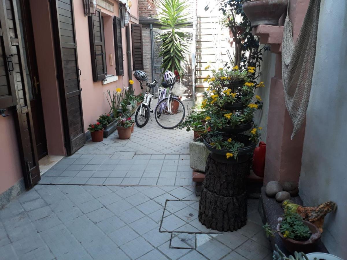 Porta Del Carmine Bed and Breakfast Comacchio Eksteriør billede